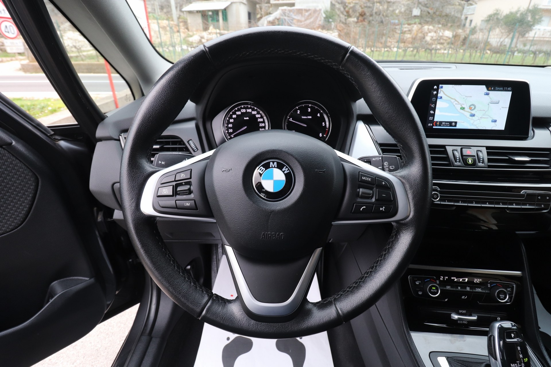 BMW 216 D Gran Tourer Automatik 7-Sjedišta DESIGN SPORTPAKET EXCLUSIVE PLUS Bi-Xenon+FULL-LED Navigacija Parktronic Max-VOLL FACELIFT Virtual Cockpit New Modell 2019