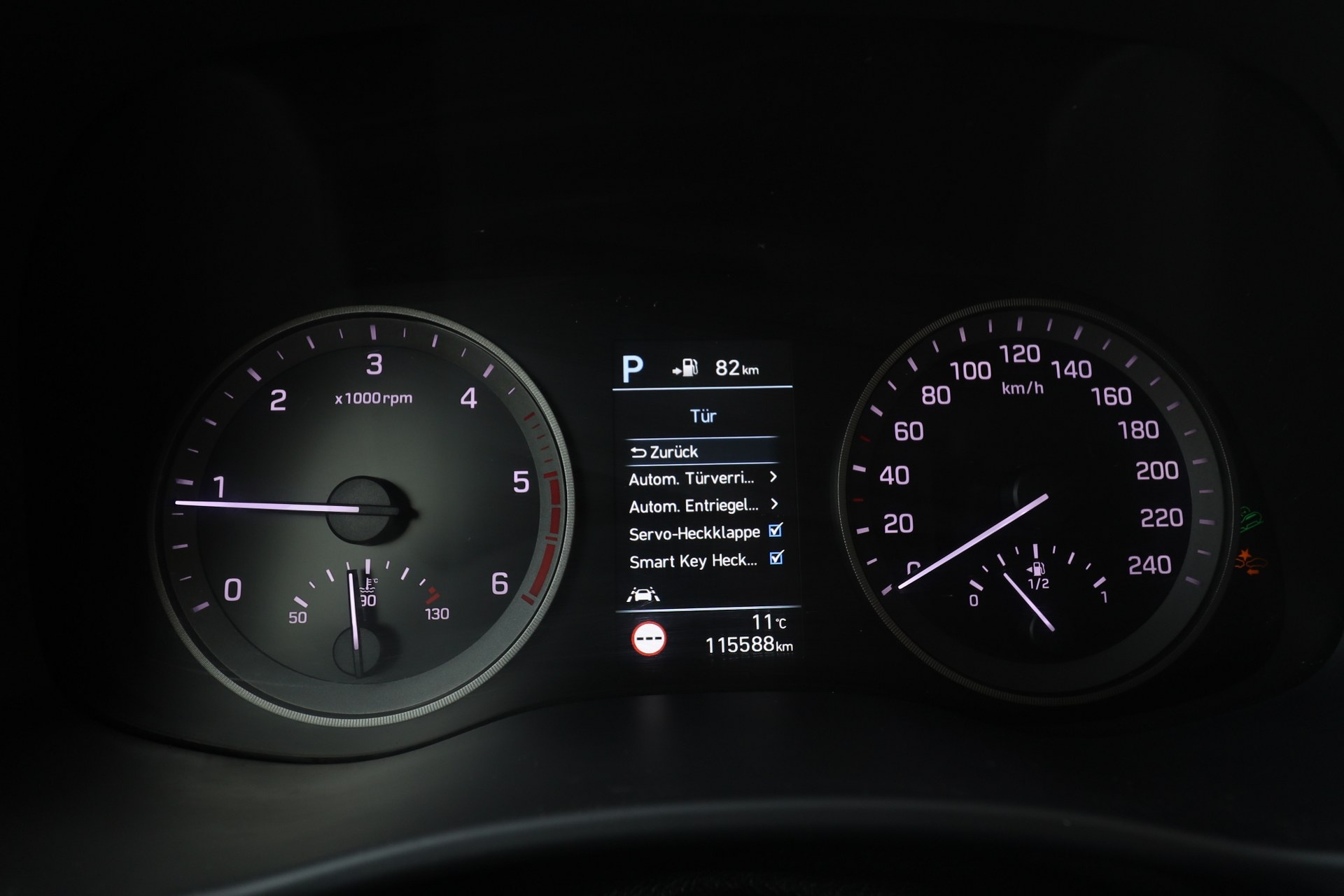 Hyundai Tucson 1.6 CRDI N-LINE Black Edition Limited Automatik LASER LICHT ACC Navi 2xParktronic Kamera 360° Panorama Max-Voll FACELIFT -New Modell 2020-