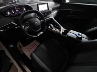 Peugeot 3008 1.5 BlueHDI 130 KS Tiptronik GT-LINE FULL-LED PANORAMA VIRTUAL COCKPIT Navigacija Kamera 2xParktronic MAX-VOLL New Modell 2019
