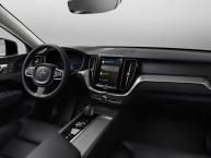 Volvo XC60 2.0 B4 AWD PLUS DARK FULL-LED VIRTUAL COCKPIT Navigacija Kamera 2xParktronic Modell 2024