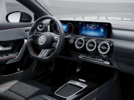 Mercedes-Benz CLA 200d 8G-Tronic AMG LINE FULL-LED VIRTUAL COCKPIT Kamera FACELIFT