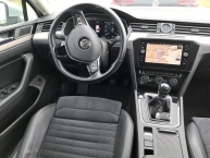 Volkswagen Passat 2.0 CR TDI 150 KS HIGHLINE CARAT -LED- VIRTUAL COCKPIT Navigacija Kamera Park Assist MAX-VOLL New Modell 2020