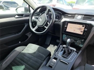 Volkswagen Passat 2.0 CR TDI DSG-Tiptronik HIGHLINE CARAT FULL-LED VIRTUAL COCKPIT Navigacija Park Assist Kamera ACC-System -New Modell 2019- MAX-VOLL