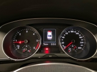 Volkswagen Passat 1.6 CR TDI HIGHLINE CARAT PANORAMA FULL-LED Navigacija Kamera ParkAssist Modell 2019