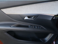 Peugeot 3008 2.0 BlueHDI 180 KS Tiptronik GT SPORT EXCLUSIVE FULL-LED VIRTUAL COCKPIT GRIP CONTROL Park Assist Kamera Navigacija ACC-System MAX-VOLL -New Modell 2018-