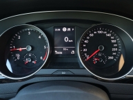 Volkswagen Passat 2.0 CR TDI DSG-Tiptronik Business Line LED Navigacija Kamera Park Assist ACC-System 150 KS MAX-VOLL FACELIFT