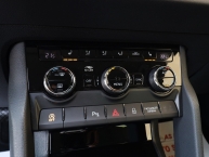 Škoda Karoq 1.6 TDI 116KS STYLE Bi-Xenon+LED Navigacija Parktronic -New Modell 2019- MAX-VOLL