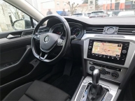 Volkswagen Passat 2.0 CR TDI DSG-Tiptronik Comfortline Sport Navigacija Park Assist Kamera ACC-System 150 KS MAX-VOLL New Modell 2020