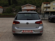 Volkswagen Golf VII 1.6 CR TDI DSG7 IQ.DRIVE Navigacija Kamera Park Assist ACC-System Lane Assist Max-Voll FACELIFT