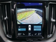 Volvo XC60 2.0 D4 AWD 4x4 Automatik-Geartronic 190 KS INSCRIPTION Virtual Cockpit Navigacija 2xParktronic Kamera Panorama ACC-System Max-Voll New Modell 2018