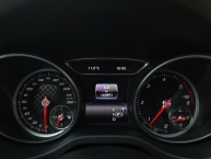 Mercedes-Benz A 180d 7G-Tronic 3xAMG LINE+NIGHT PAKET PANORAMA FULL-LED Kamera Park Assist Navigacija MAX-VOLL FACELIFT