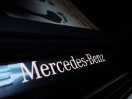 Mercedes-Benz E 220d 4Matic 9G-Tronic AMG LINE 200 KS VIRTUAL COCKPIT FULL-LED Kamera Park Assist MAX-VOLL FACELIFT