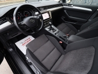 Volkswagen Passat 1.6 CR TDI DSG7-Tiptronik Comfortline Sport PANORAMA Navigacija Kamera Park Assist New Modell 2020 MAX-VOLL