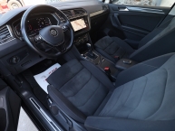 Volkswagen Tiguan 2.0 CR TDI DSG7 HIGHLINE CARAT 150 KS FULL-LED VIRTUAL COCKPIT Navigacija Kamera ParkAssist MAX-VOLL New Modell 2020